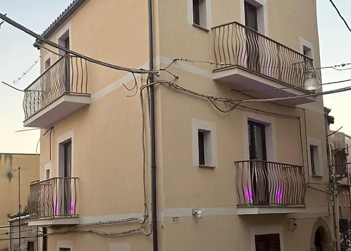 Cappuccini Room's Lejlighed Caltagirone
